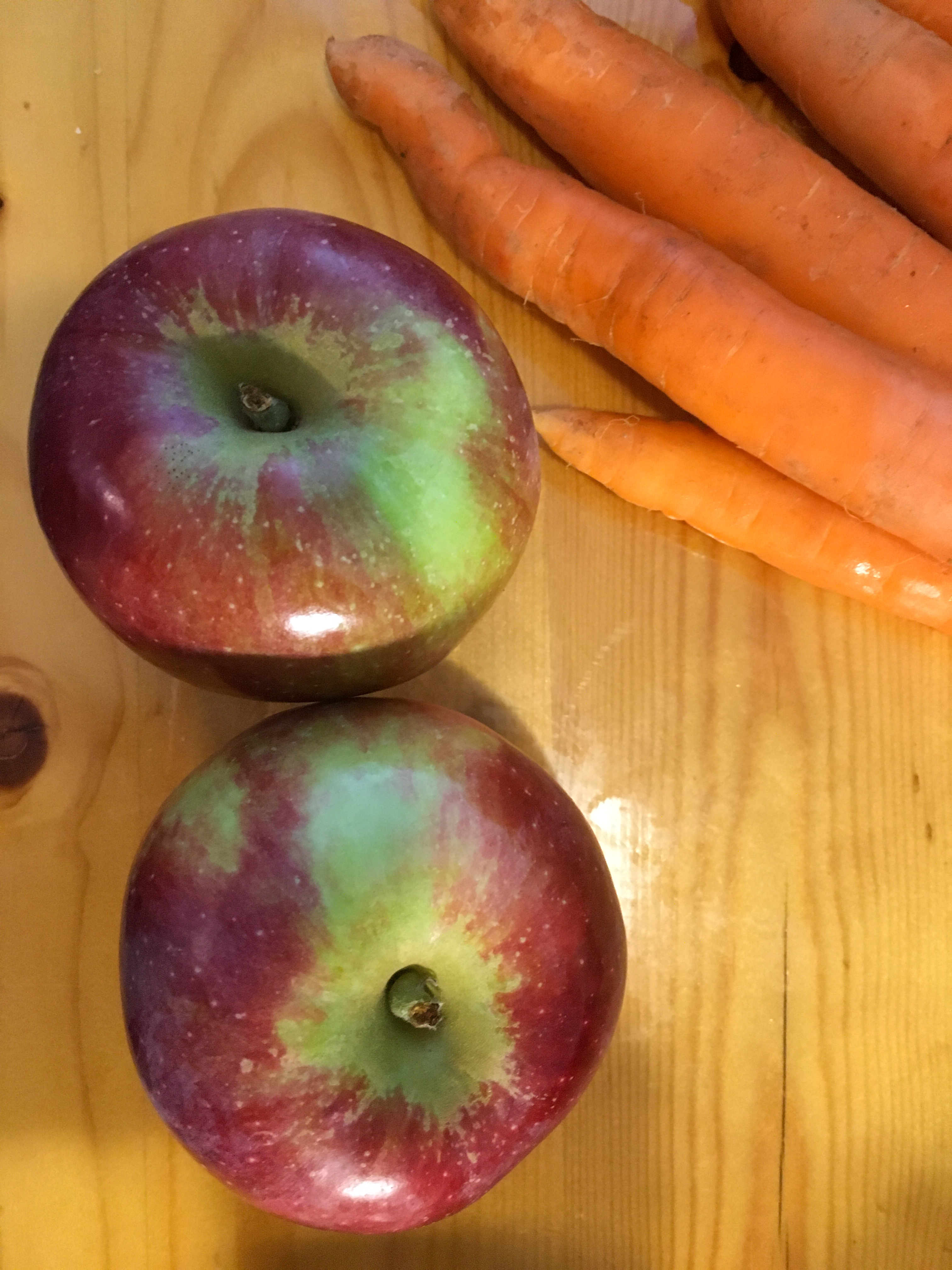 two apples and some carrots