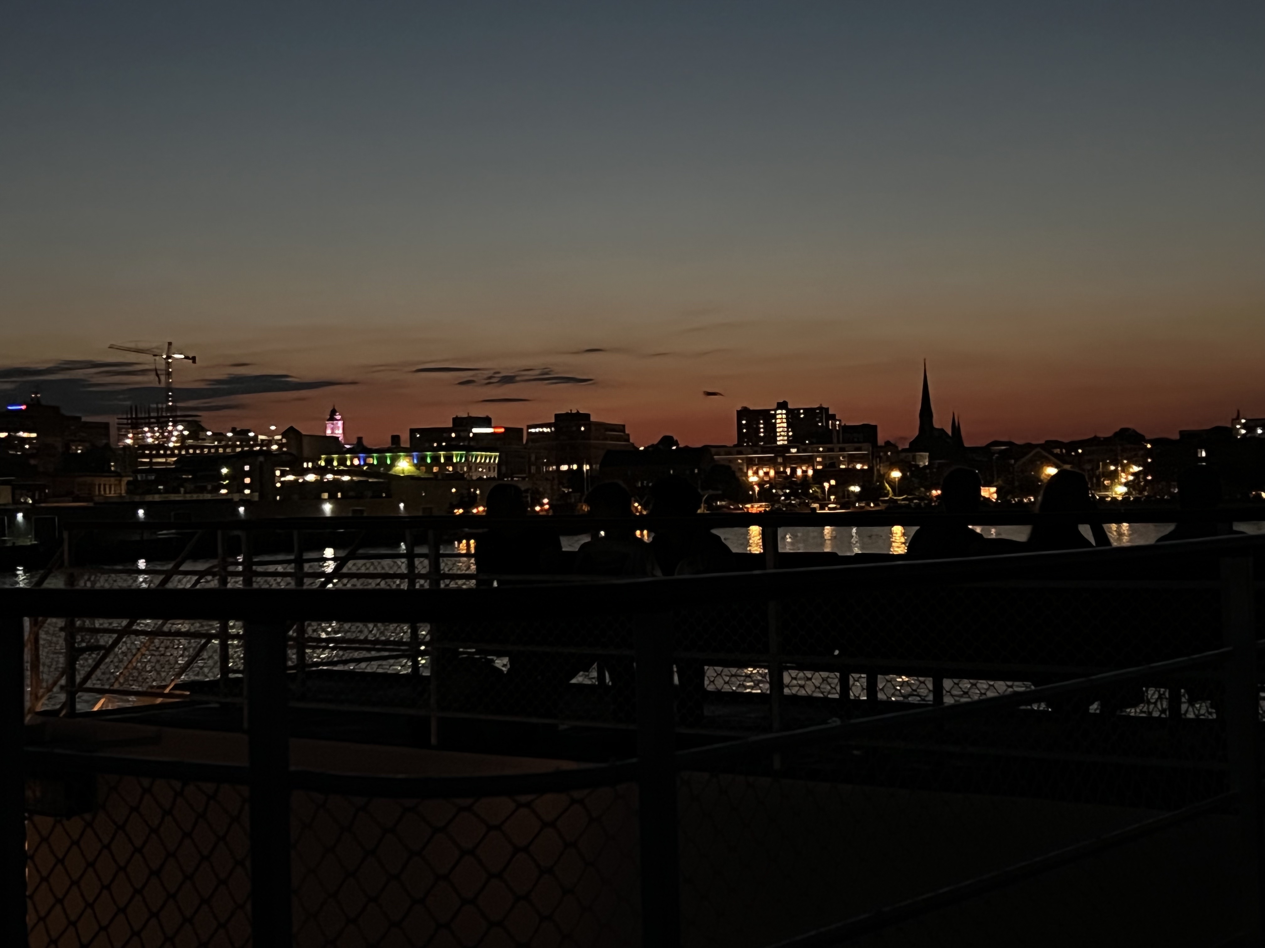 portland's skyline at dusk