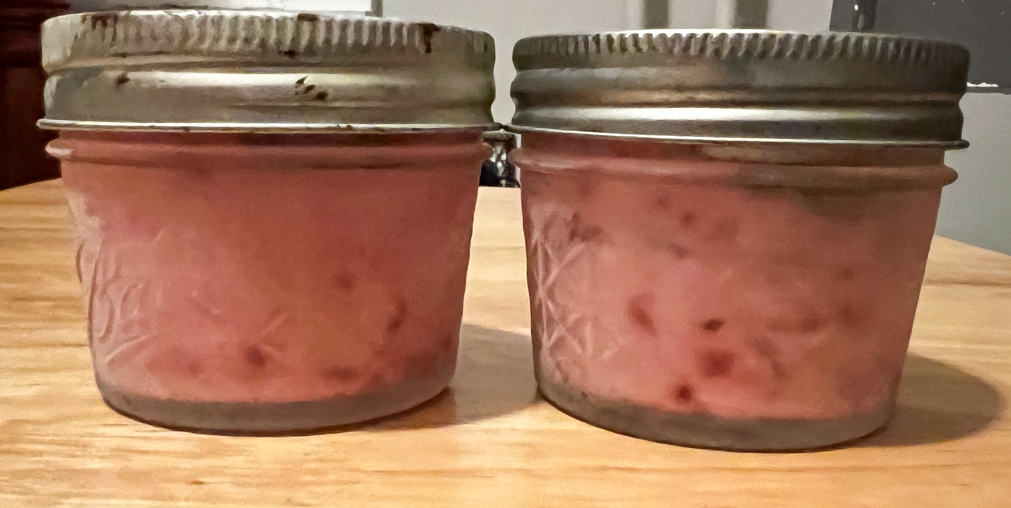 raspberry icecream in 1/2 cup jam jars